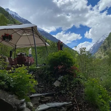 Casa Le Bouquetin *