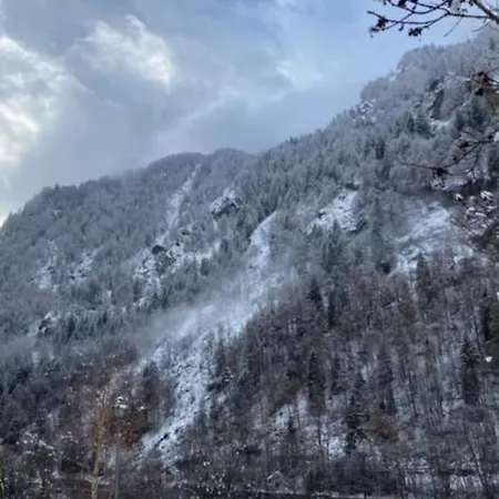 Casa Le Bouquetin Lägenhet Introd